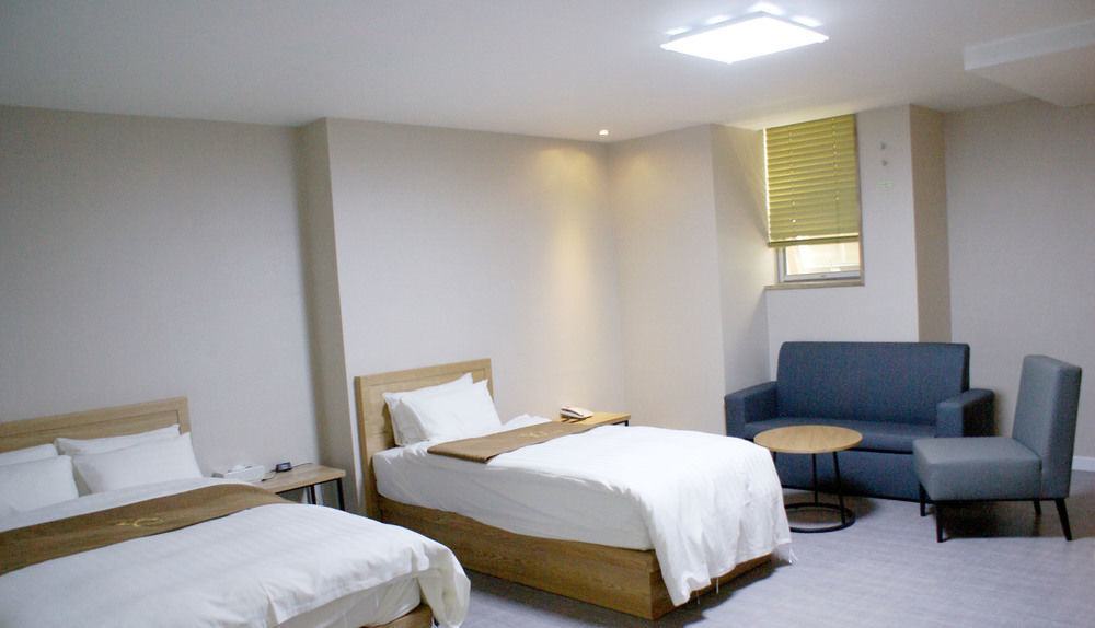 Y Ocean Hotel Yeosu Ngoại thất bức ảnh