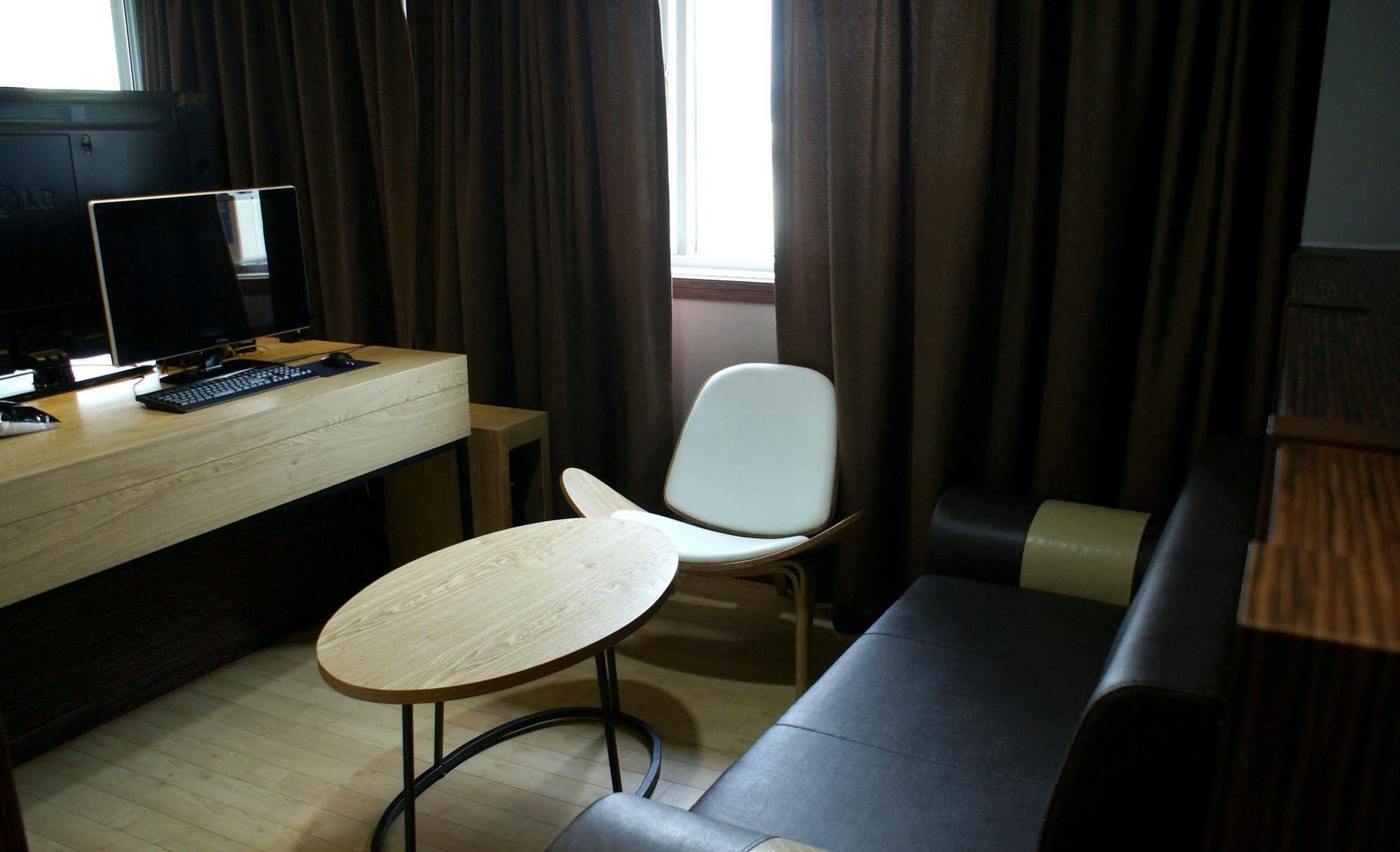 Y Ocean Hotel Yeosu Ngoại thất bức ảnh