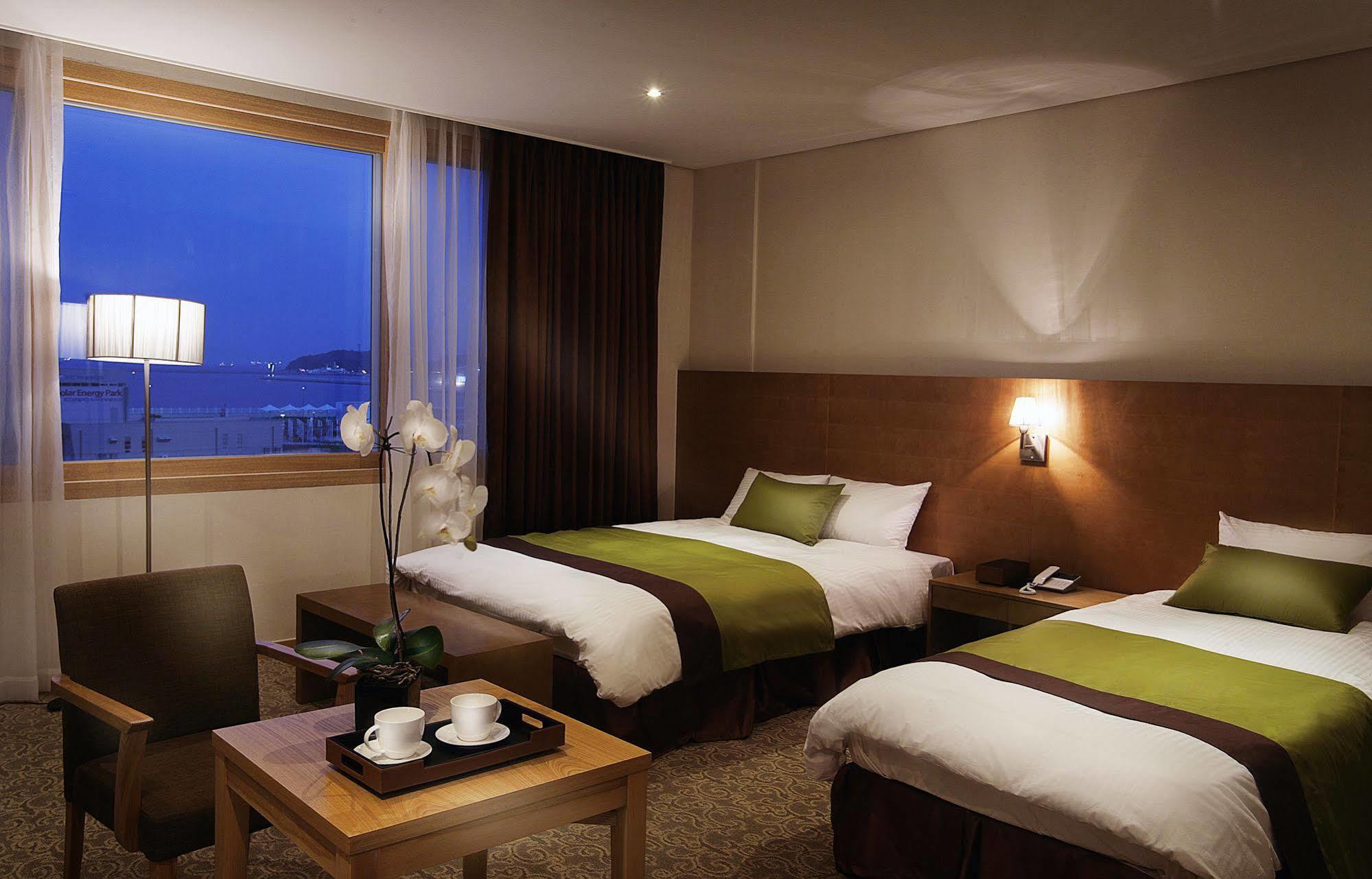 Y Ocean Hotel Yeosu Ngoại thất bức ảnh